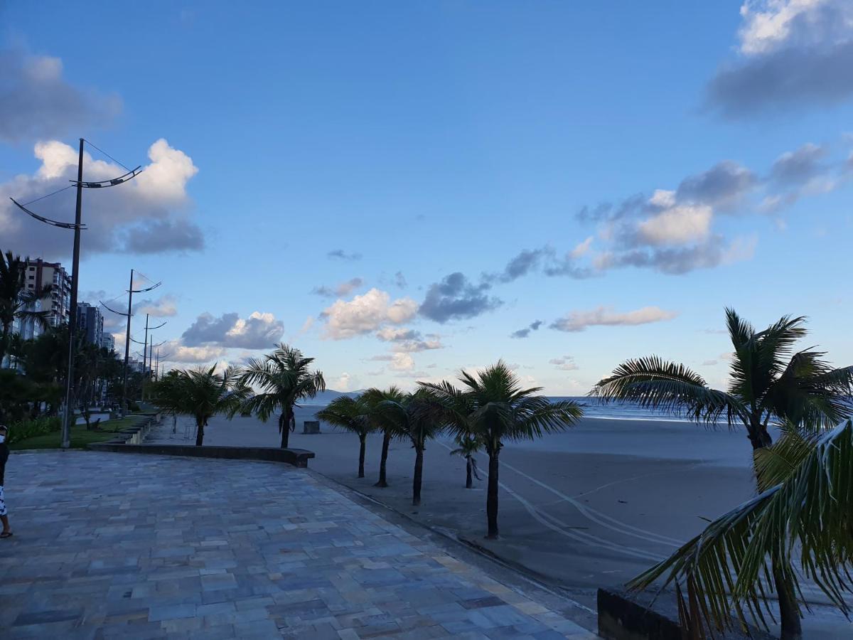 Lindo Apartamento Pe Na Areia Praia Grande  Zewnętrze zdjęcie